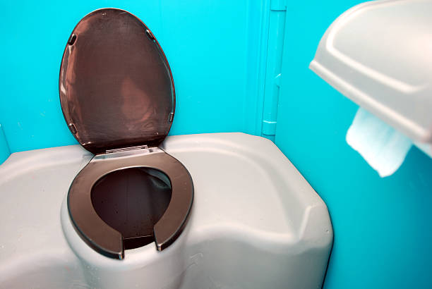 Best Portable toilet rental cost  in Junction City, CA